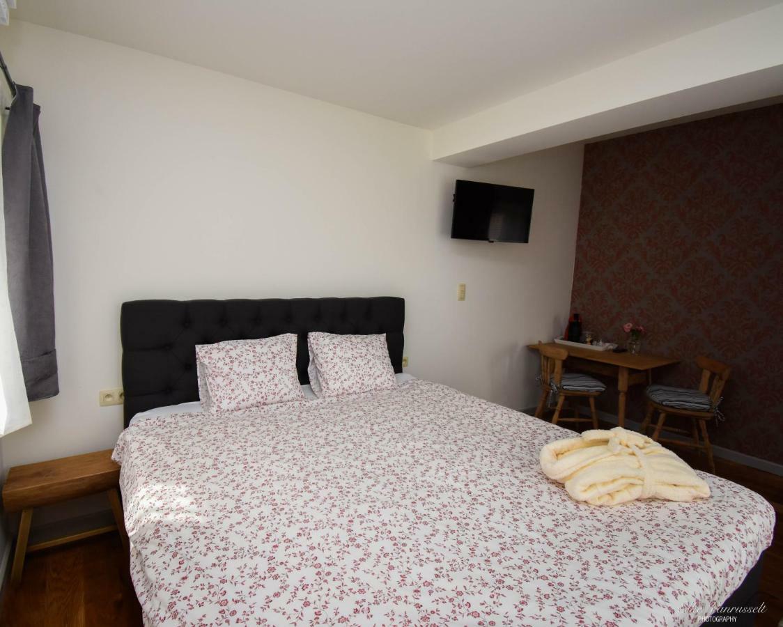 B&B De Bloesem Hoeselt Kültér fotó
